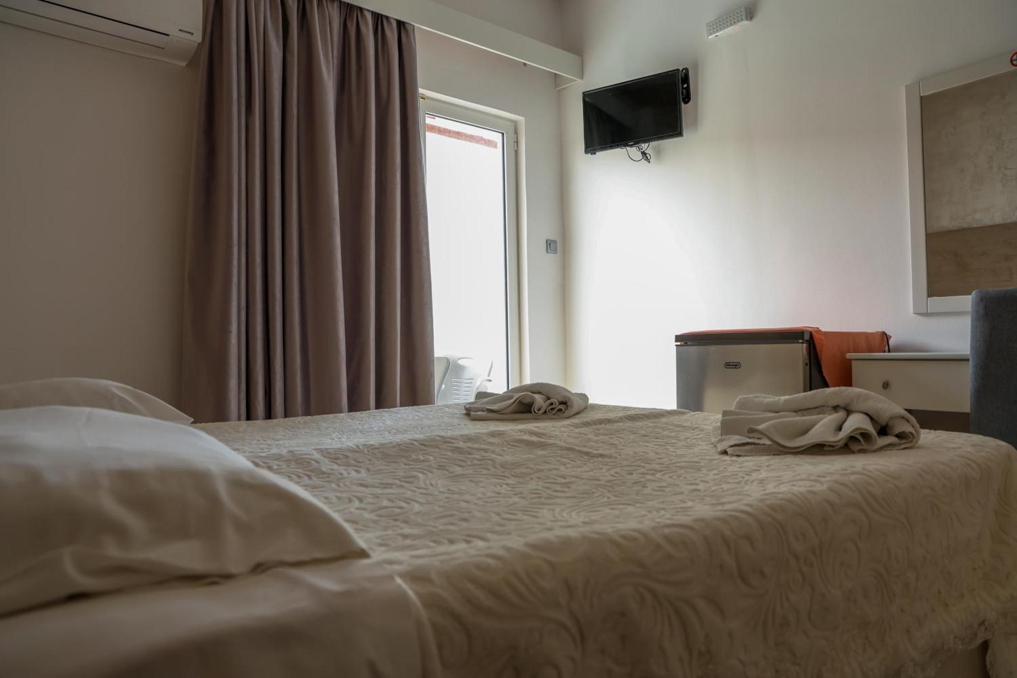 Marie Hotel Кос Екстериор снимка